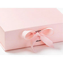 Pudełko ozdobne z logo różowe XL 30cm x 30cm x 9cm z wstążką