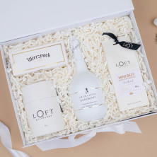 Wielkanocny Zestaw Prezentowy SWEET WHITE PRALINES z Pralinami, Czekoladą i Herbatą