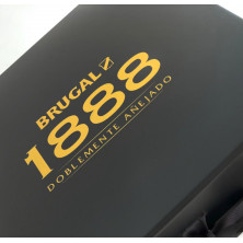 Pudełko ozdobne z logo czarne XXL 35cm x 35cm 15cm z wstążką