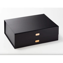 Pudełko ozdobne z logo czarne A4 33cm x 25cm x 11cm z wstążką