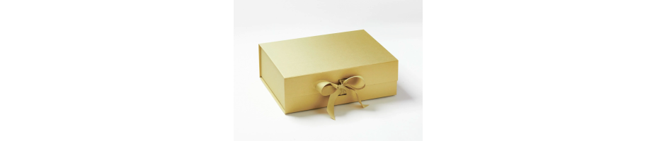 Złote, luksusowe pudełka na prezenty to wyjątkowo ekskluzywny model opakowania